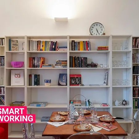 Апартаменты Cozy Family In Castelletto Генуя